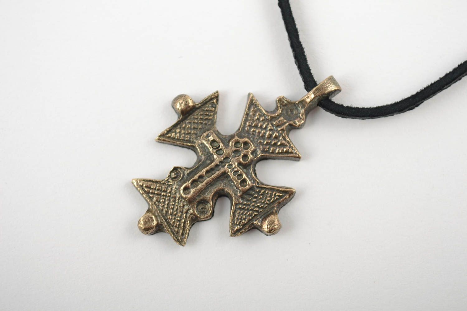 Handmade beautiful cross pendant necklace cast of bronze without crucifix  photo 3