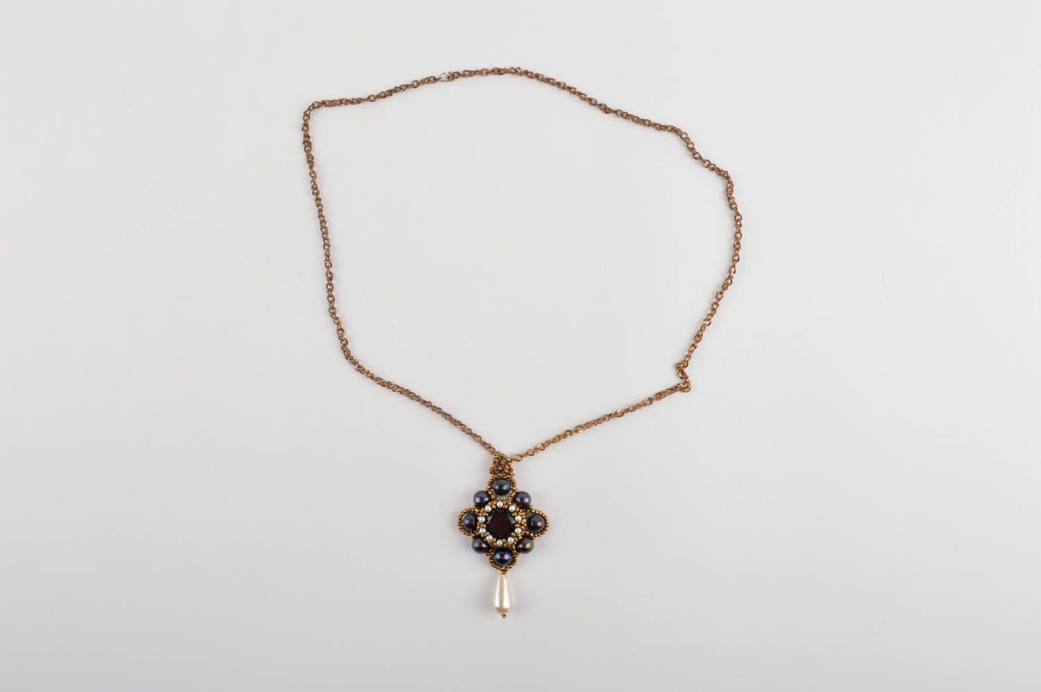 Ciondolo di perle fatto a mano pendente originale accessori originali da donna
 foto 2