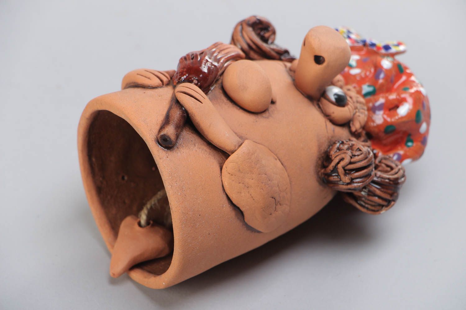 Clochette céramique faite main peinte de couleurs acryliques originale figurine photo 4