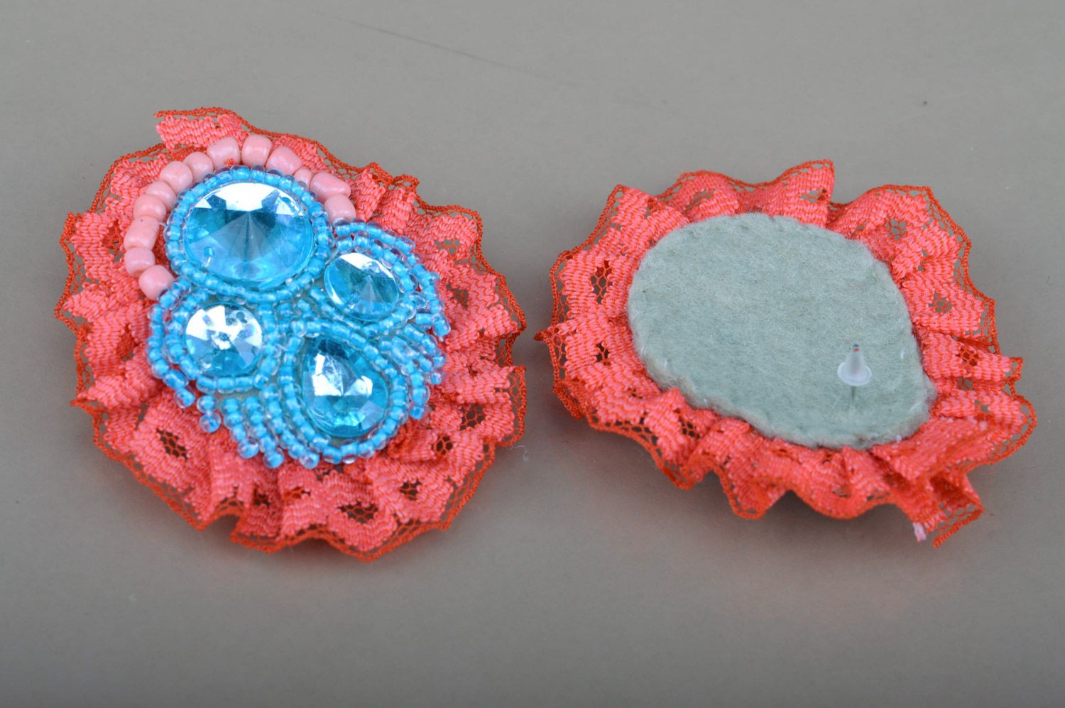 Handmade massive beaded earrings with stones and lace of red and blue colors photo 2