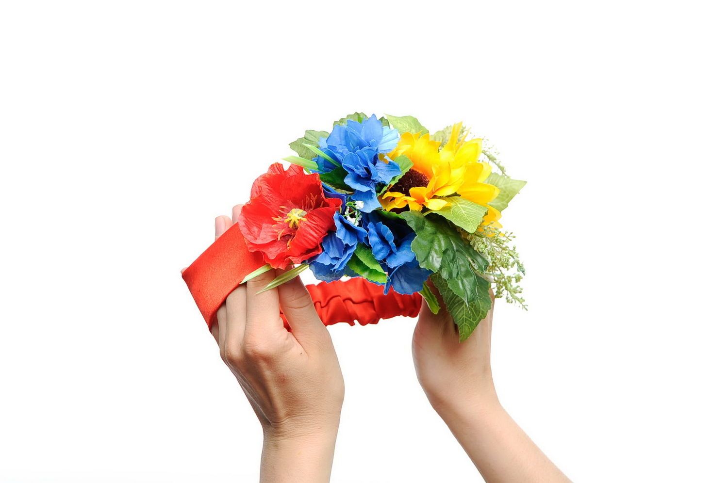 Wreath with artificial flowers on elastic band photo 2