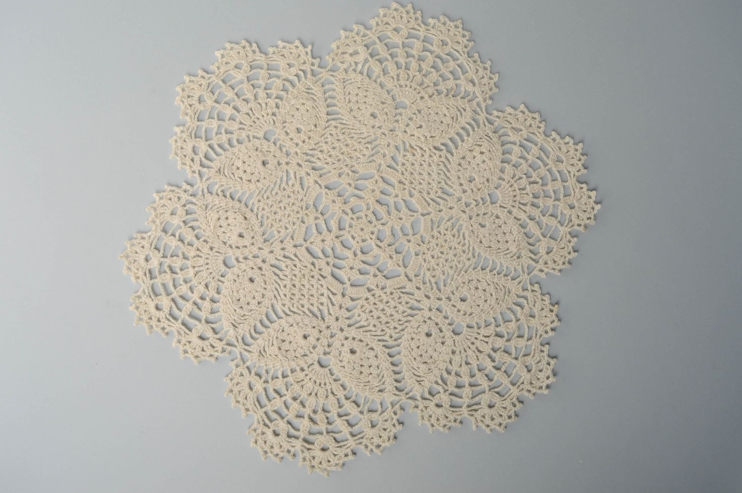 Decorative crochet wool napkin of gray color photo 2