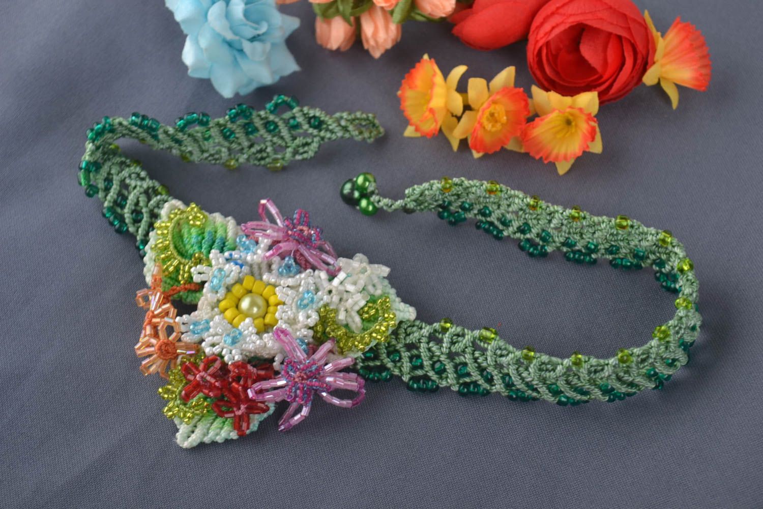 Handmade Makramee Halskette Schmuck Collier handgemachter Schmuck mit Blumen foto 1