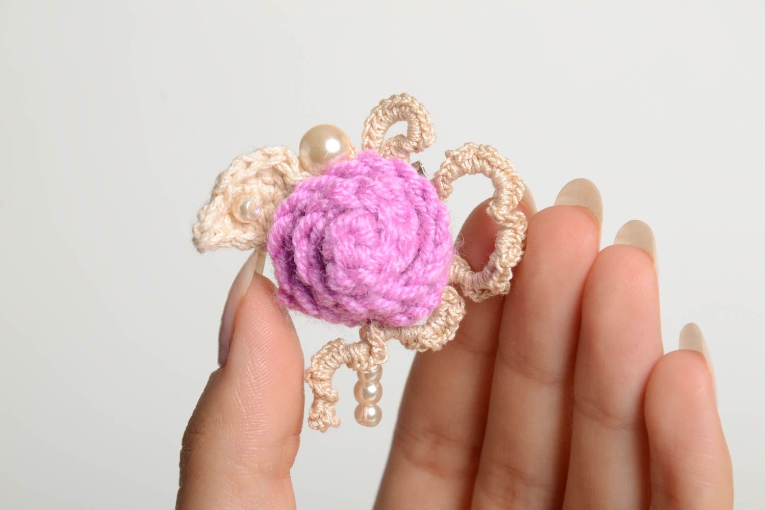 Broche fleur Bijou fait main tricot crochet coton laine Accessoire femme photo 2