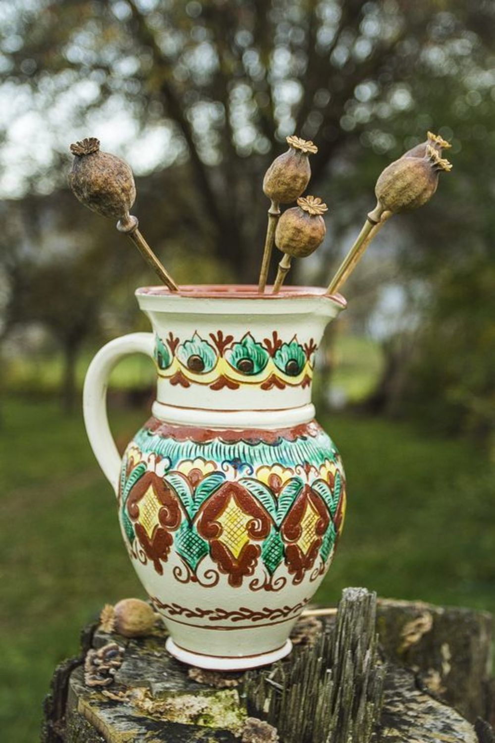 8 inches ceramic handmade ethnic style water pitcher in white and green colors 1,5 lb photo 1