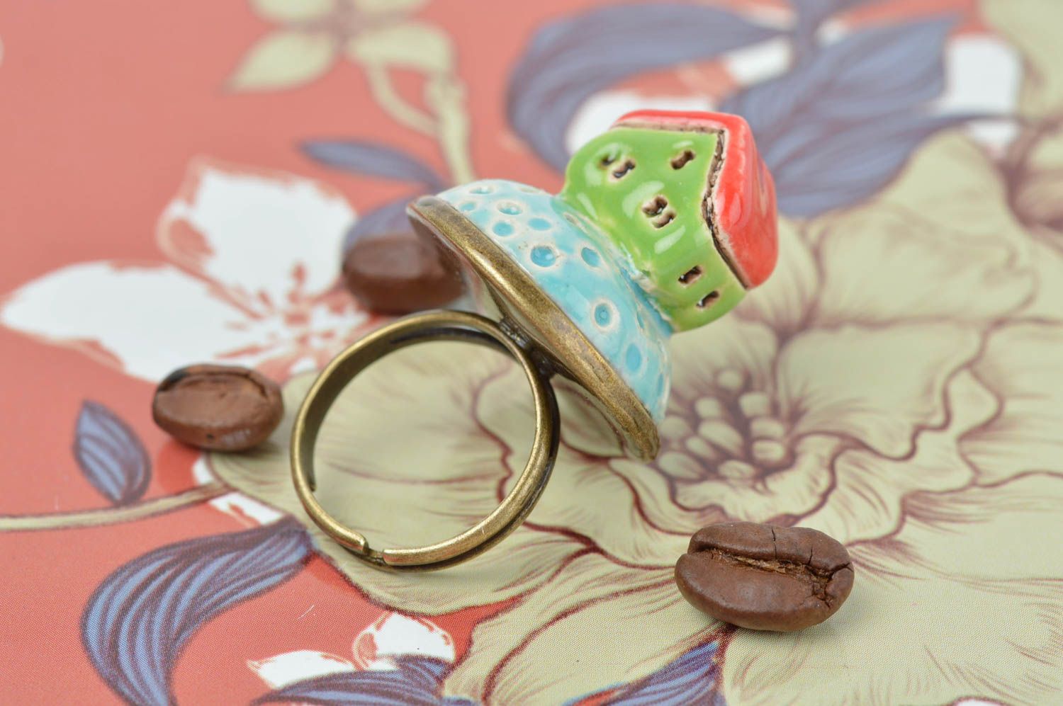 Кольцо ручной работы модное кольцо домик на горе необычное кольцо яркое фото 1