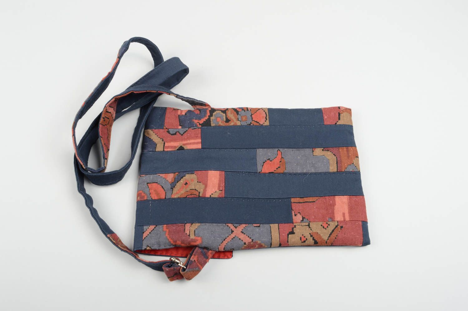 Petit sac bandoulière fait main en coton technique patchwork Accessoire femme photo 4