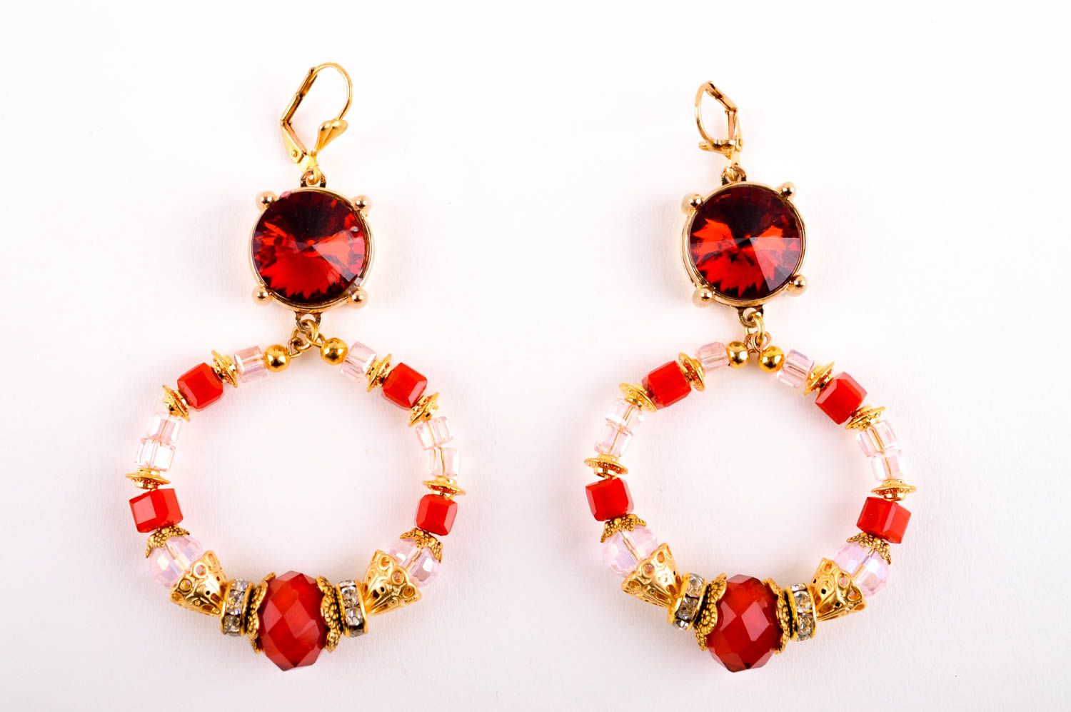 Handmade Damen Ohrringe ausgefallener Ohrschmuck Accessoire für Frauen in Rot foto 3