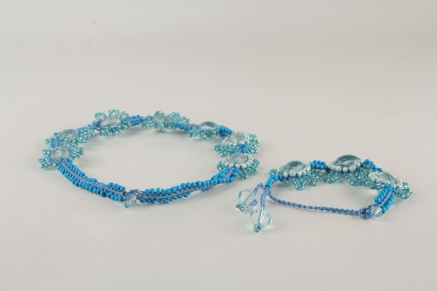 Collier et bracelet en perles de rocailles faits main photo 4