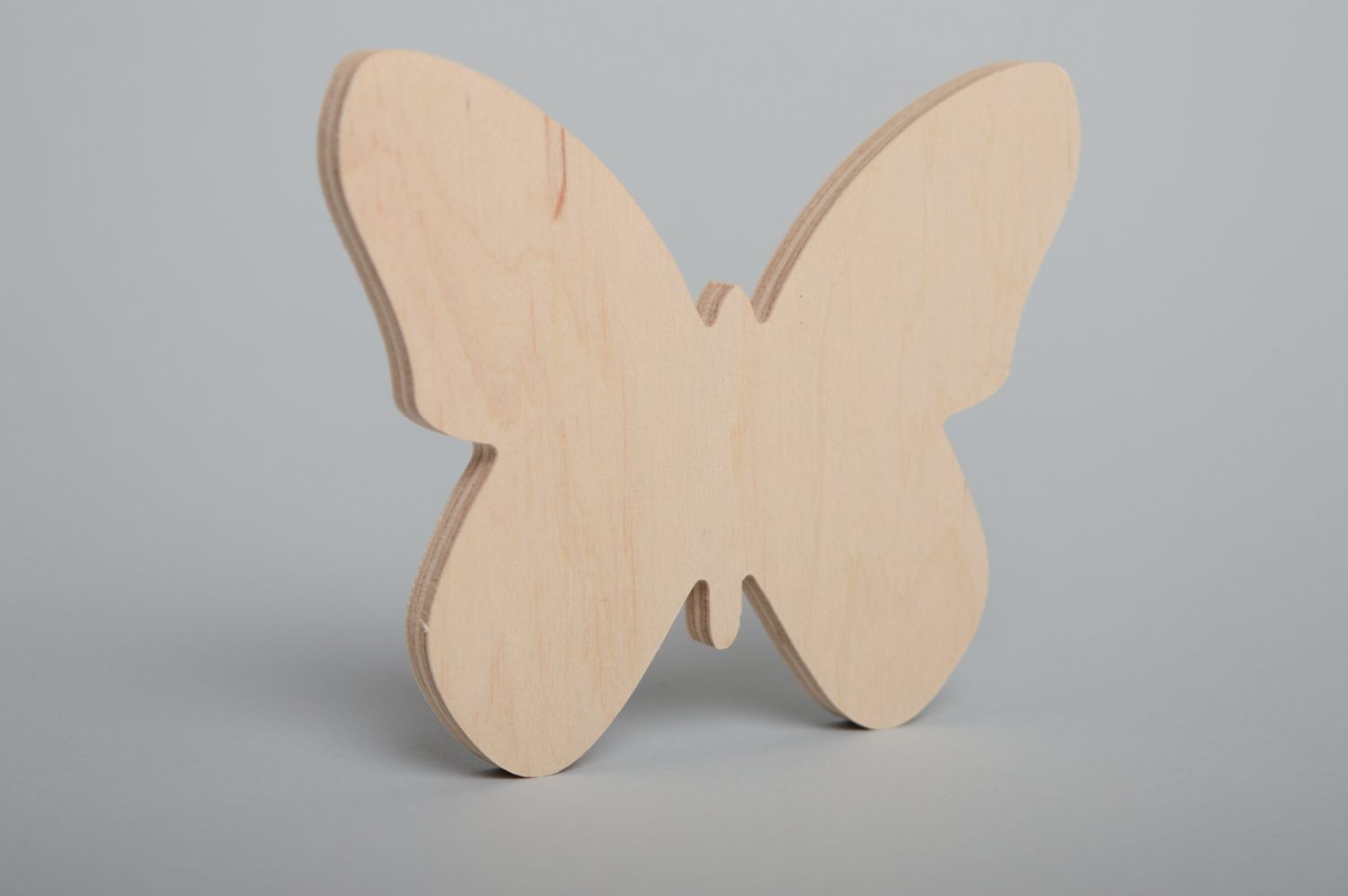 Small plywood craft blank for painting Butterfly photo 1