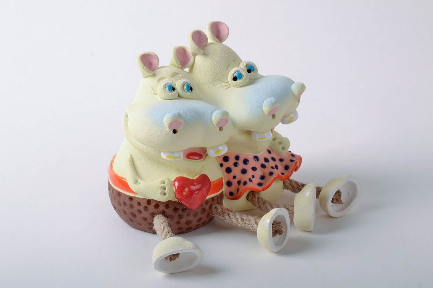 Tirelire en céramique faite main Couple d'hippopotames photo 1