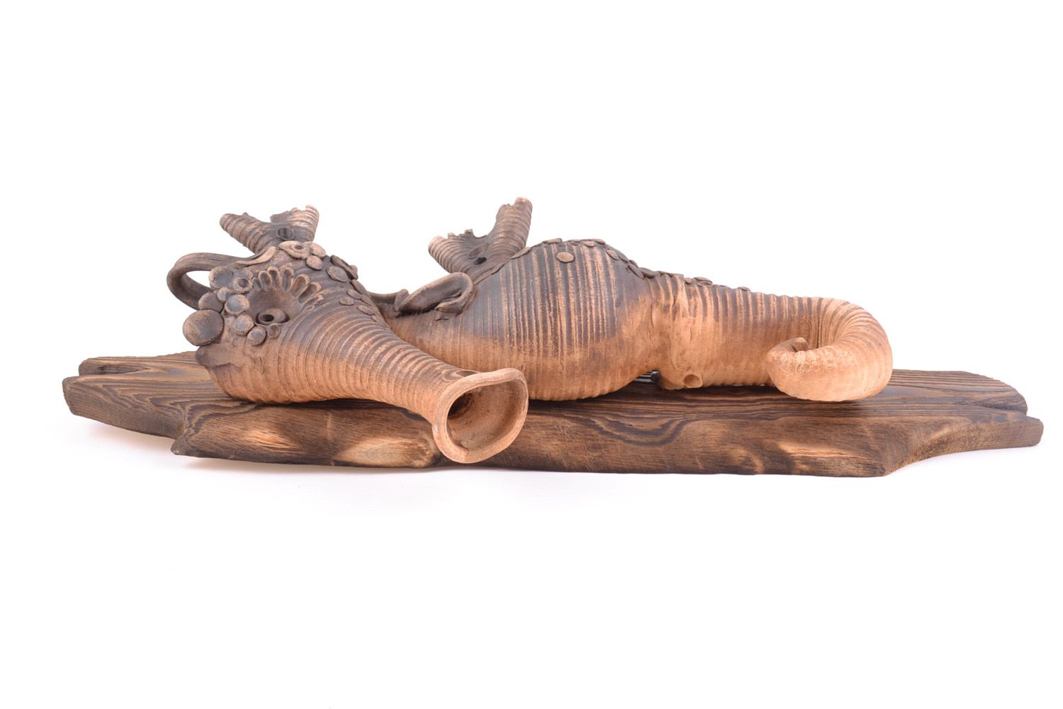 Панно из глины в виде морского конька на дереве ручной работы оригинальное фото 3