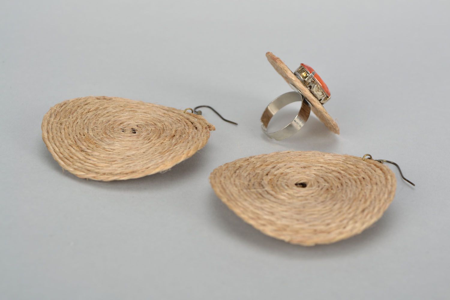 Handmade jewelry set of woven earrings and a ring photo 3