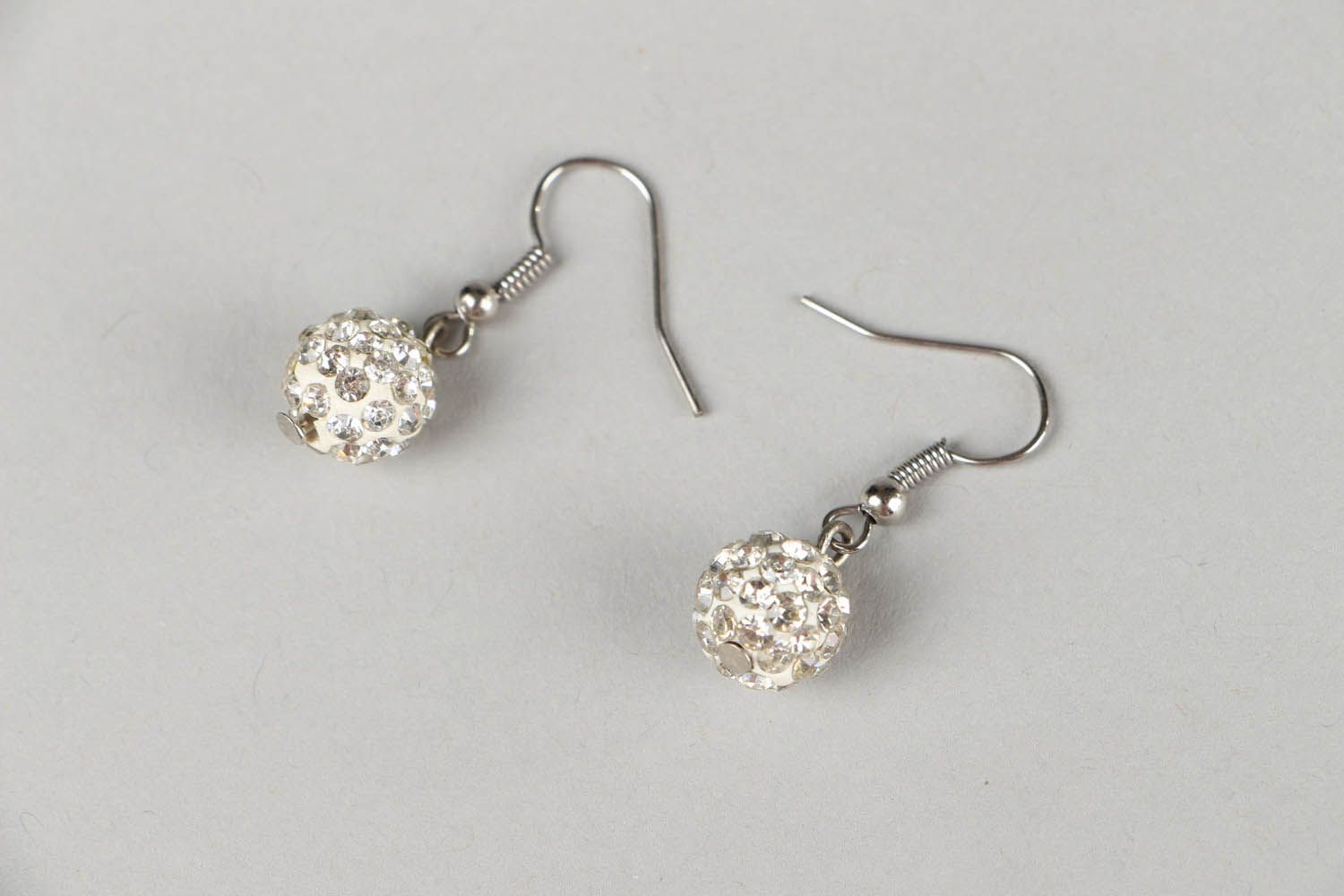 Beaded earrings with rhinestones photo 1