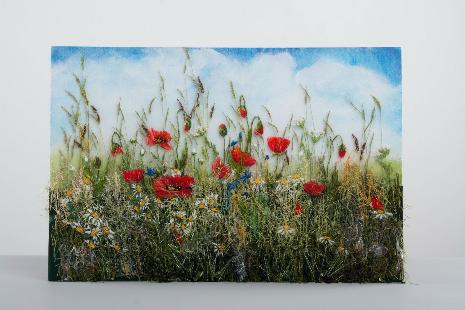 Embroidered panel Poppy Field photo 2