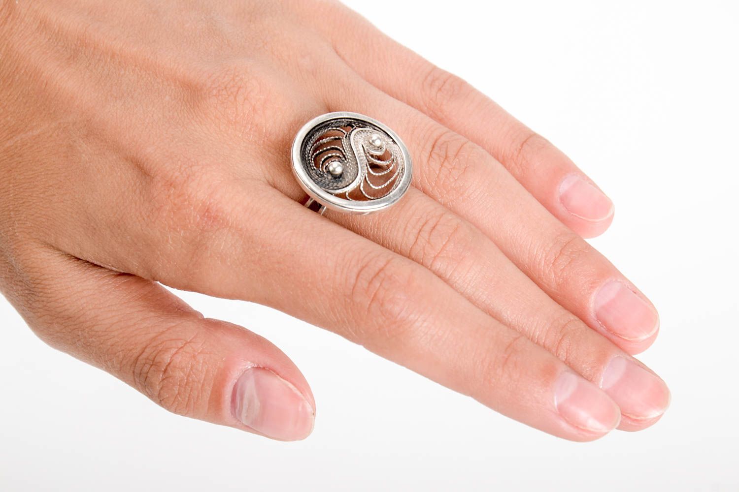 Кольцо из серебра украшение ручной работы женское кольцо авторское украшение фото 1