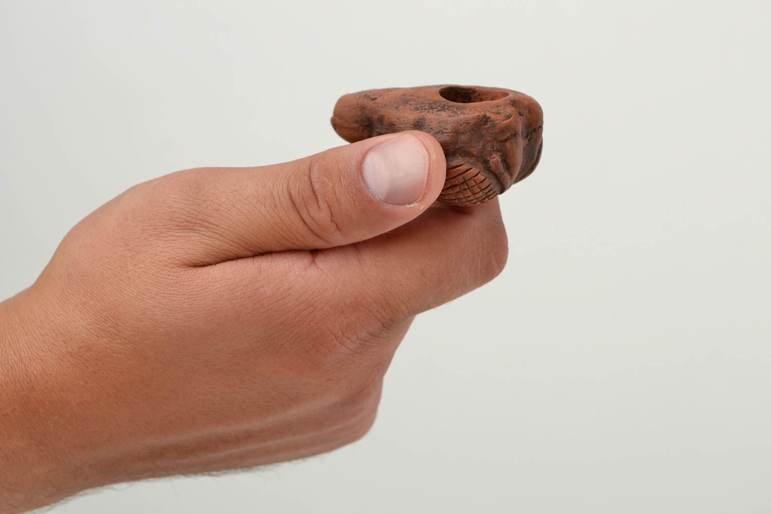 Handmade Accessoire für Männer Ton Pfeife Dasselfliege Rauchen Zubehör  foto 2