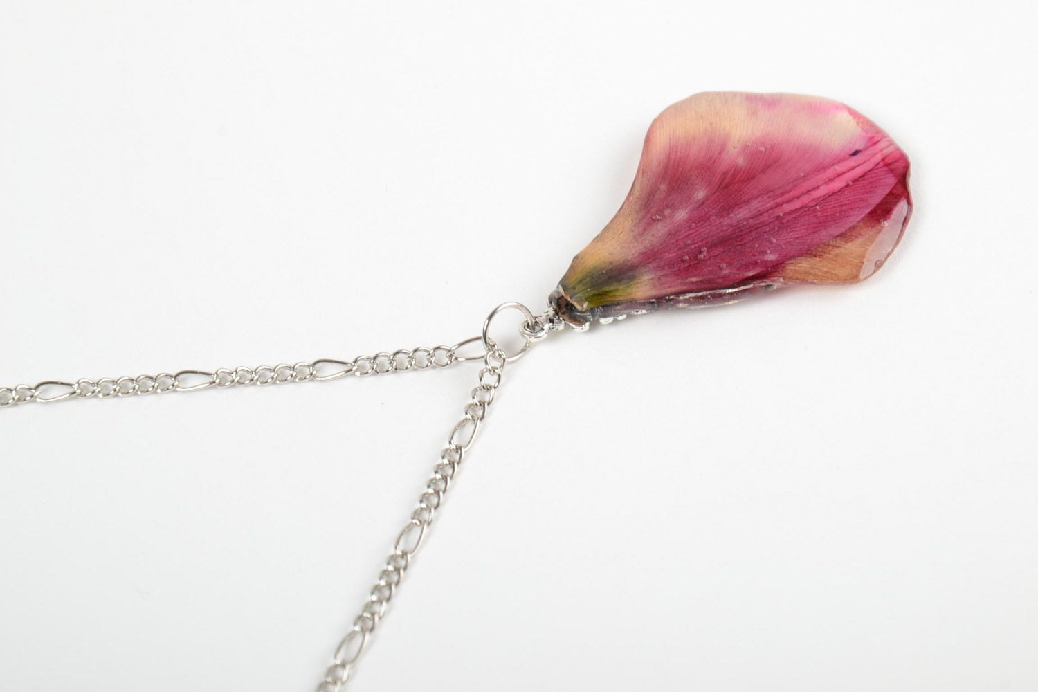 Handmade pendant on long chain with flower petal coated with epoxy resin photo 4