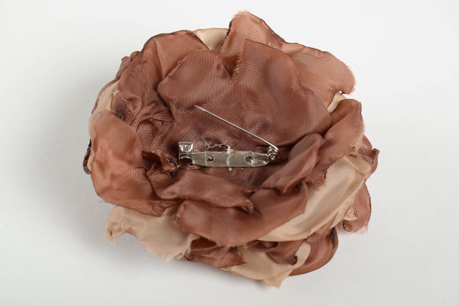 Handmade Designer Schmuck Blume aus Stoff Accessoire für Frauen stilvoll  foto 3