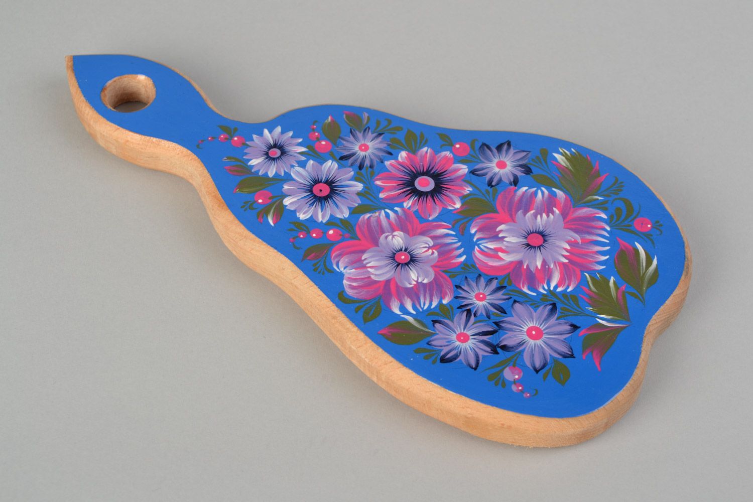 Pear shaped handmade decorative wooden chopping board with Petrikivka painting photo 3