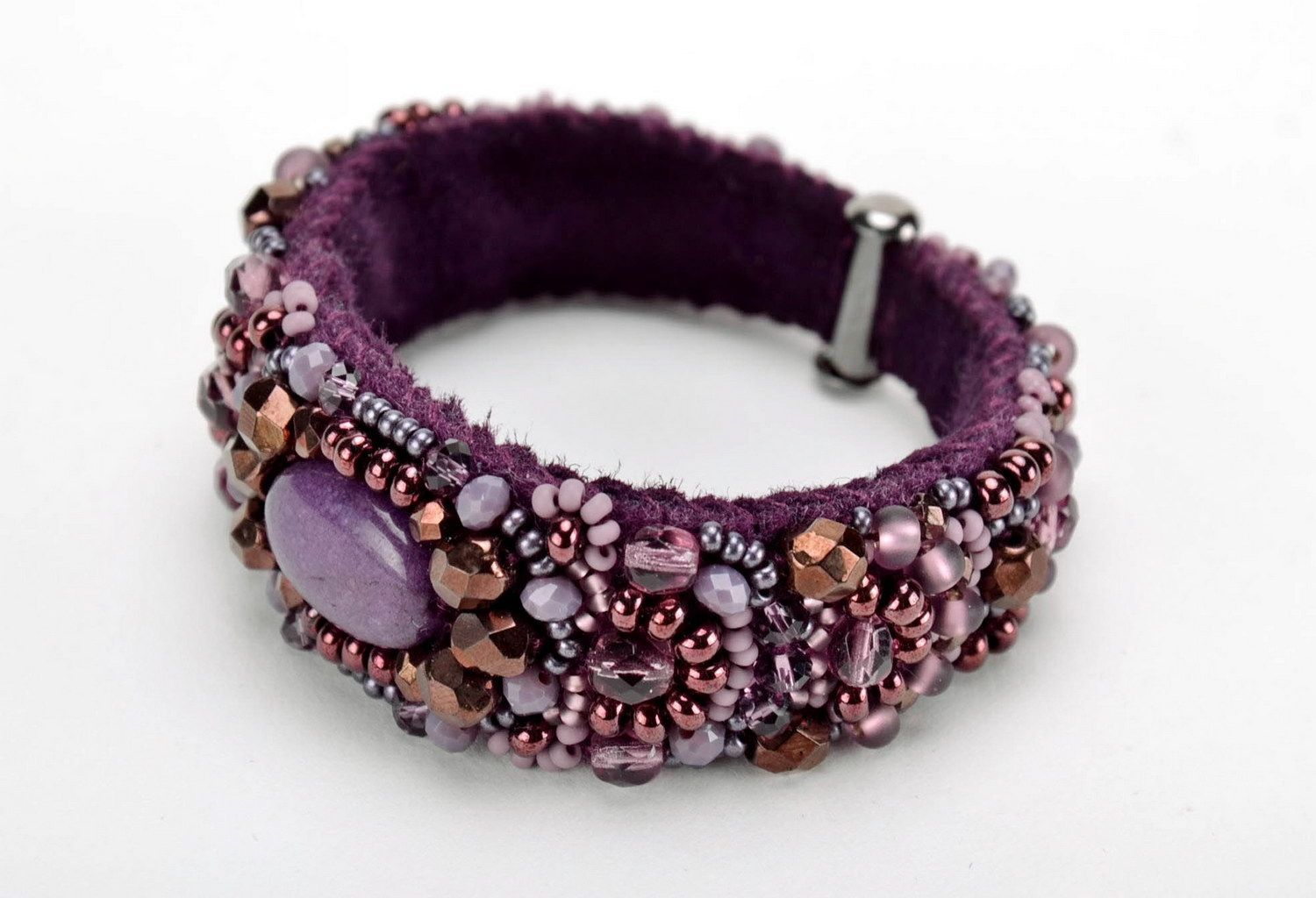 Bracelet en cristal, néphrite et perles de rocaille violet photo 3