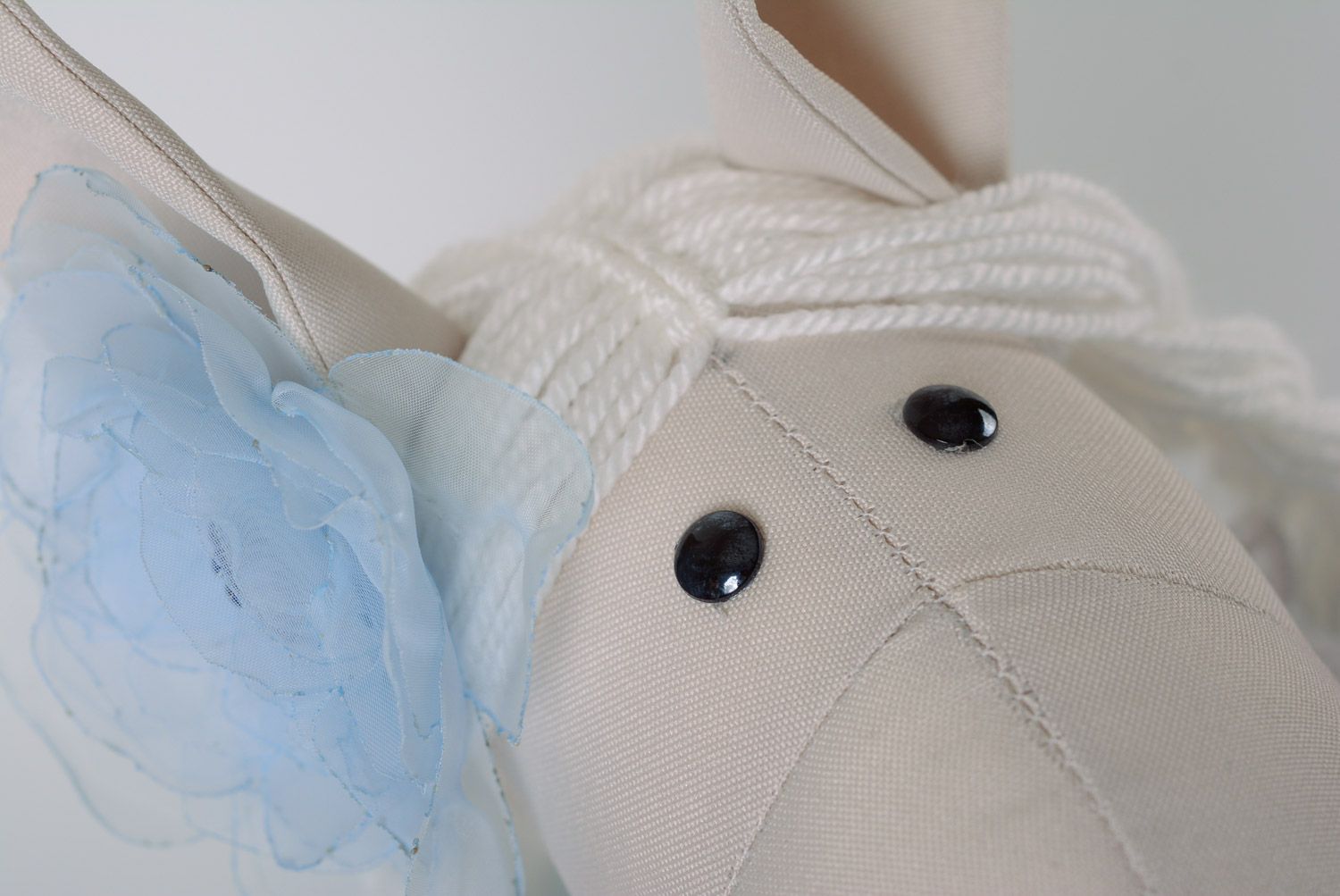 Handmade Stoff Kuscheltier Pferd im blauen Kleid Geschenk für Mädchen  foto 2