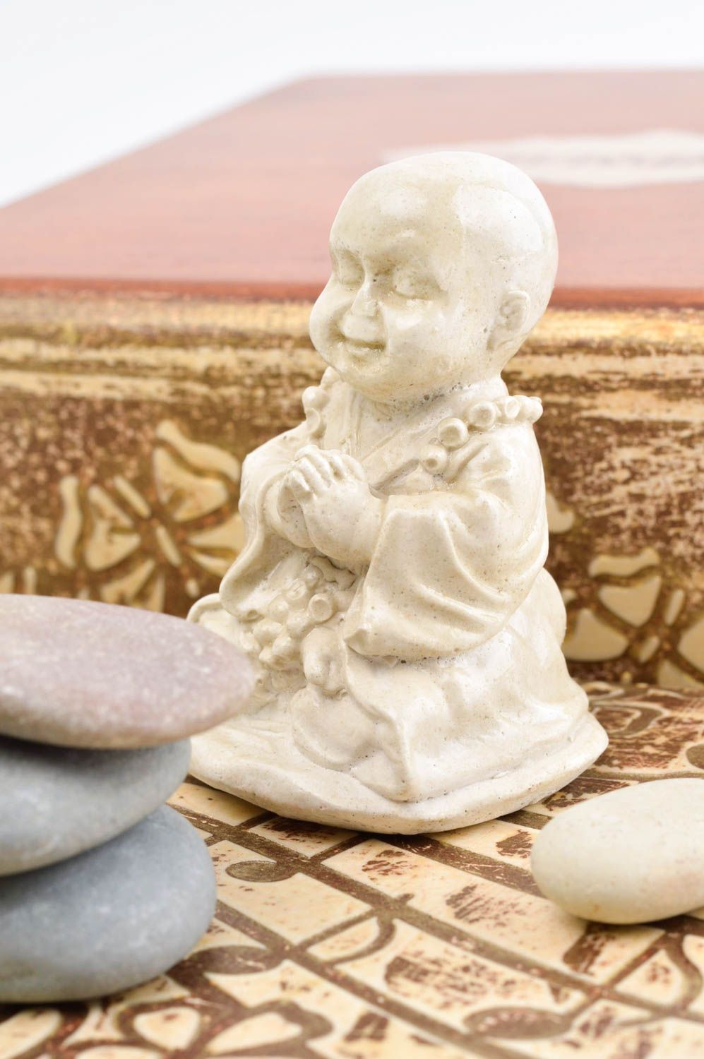 Figura de yeso artesanal con forma de monje decoración de hogar regalo original foto 1