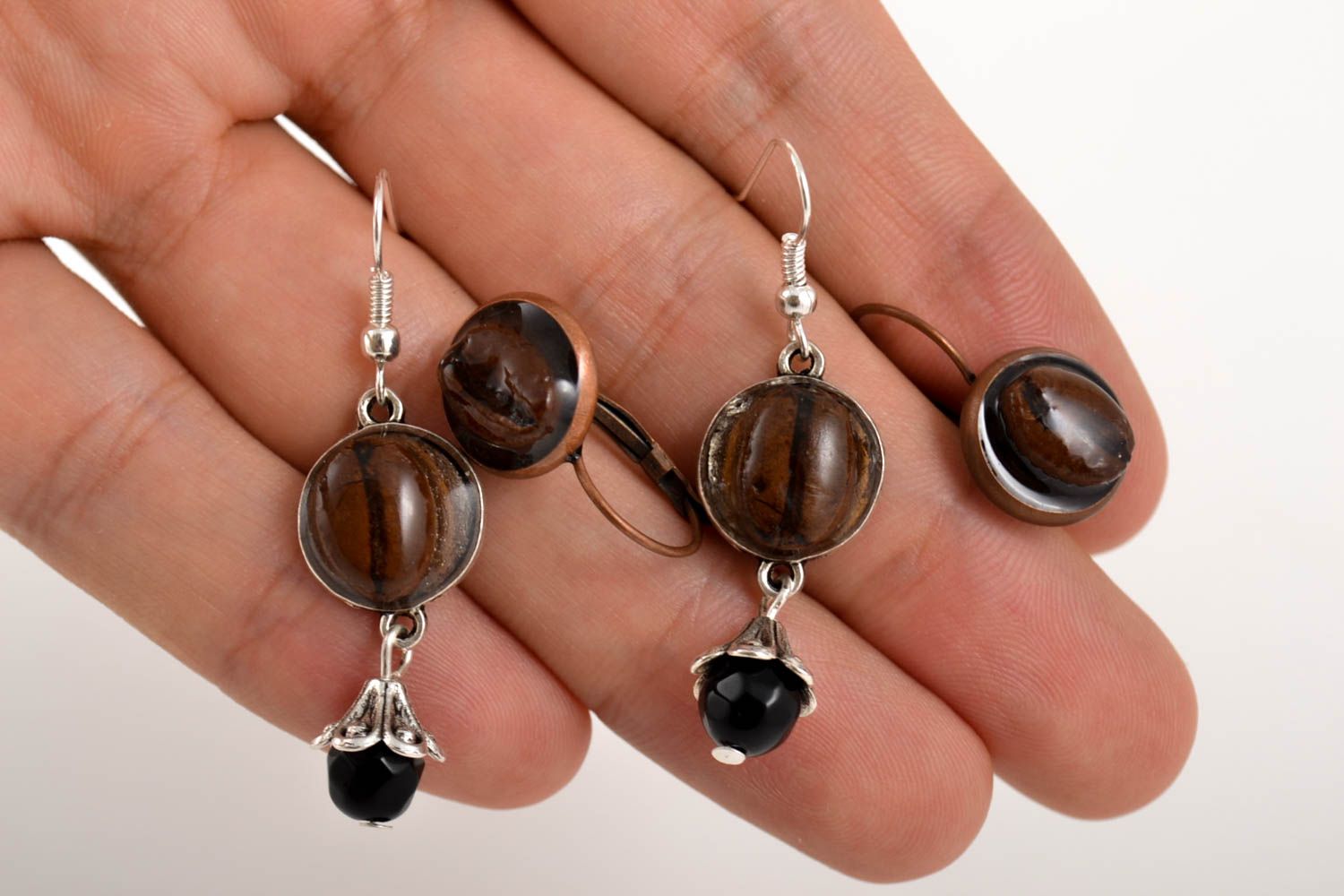 Beautiful handmade bead earrings epoxy earrings design artisan jewelry photo 5