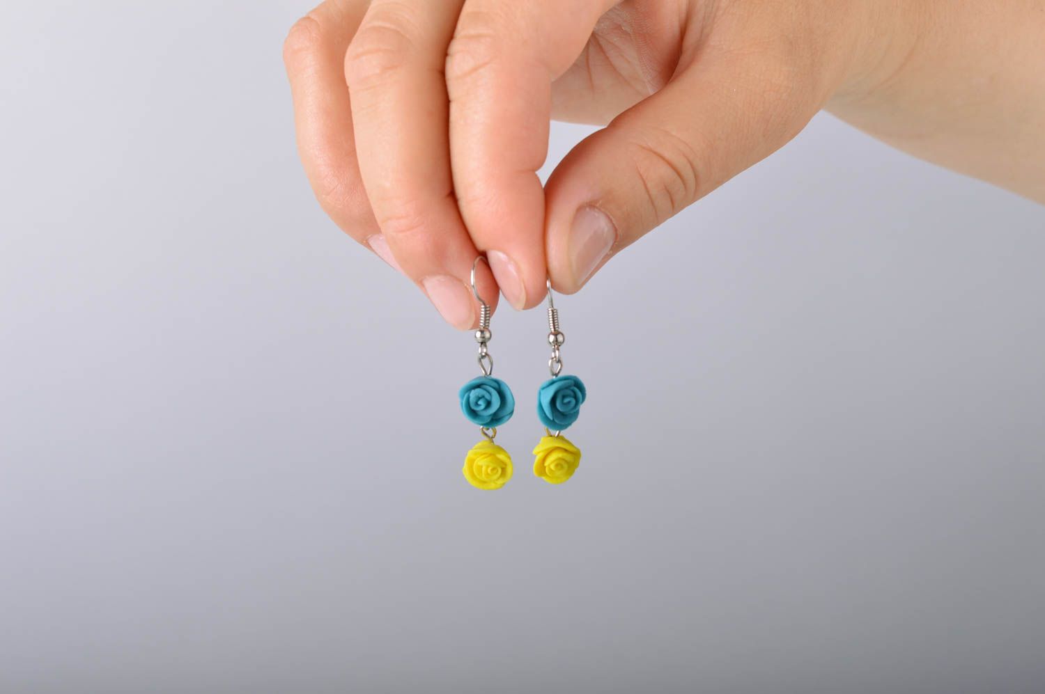 Handmade designer dangle earrings with blue and yellow cold porcelain roses photo 5