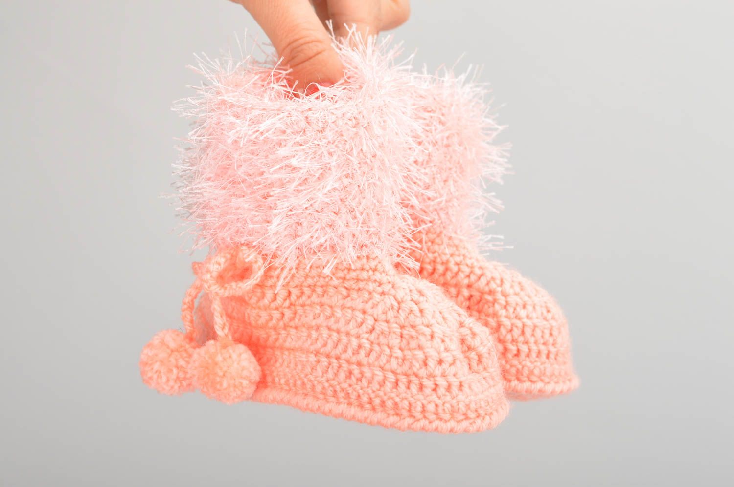 Handmade booties for babies of peach color high beautiful designer baby socks photo 3