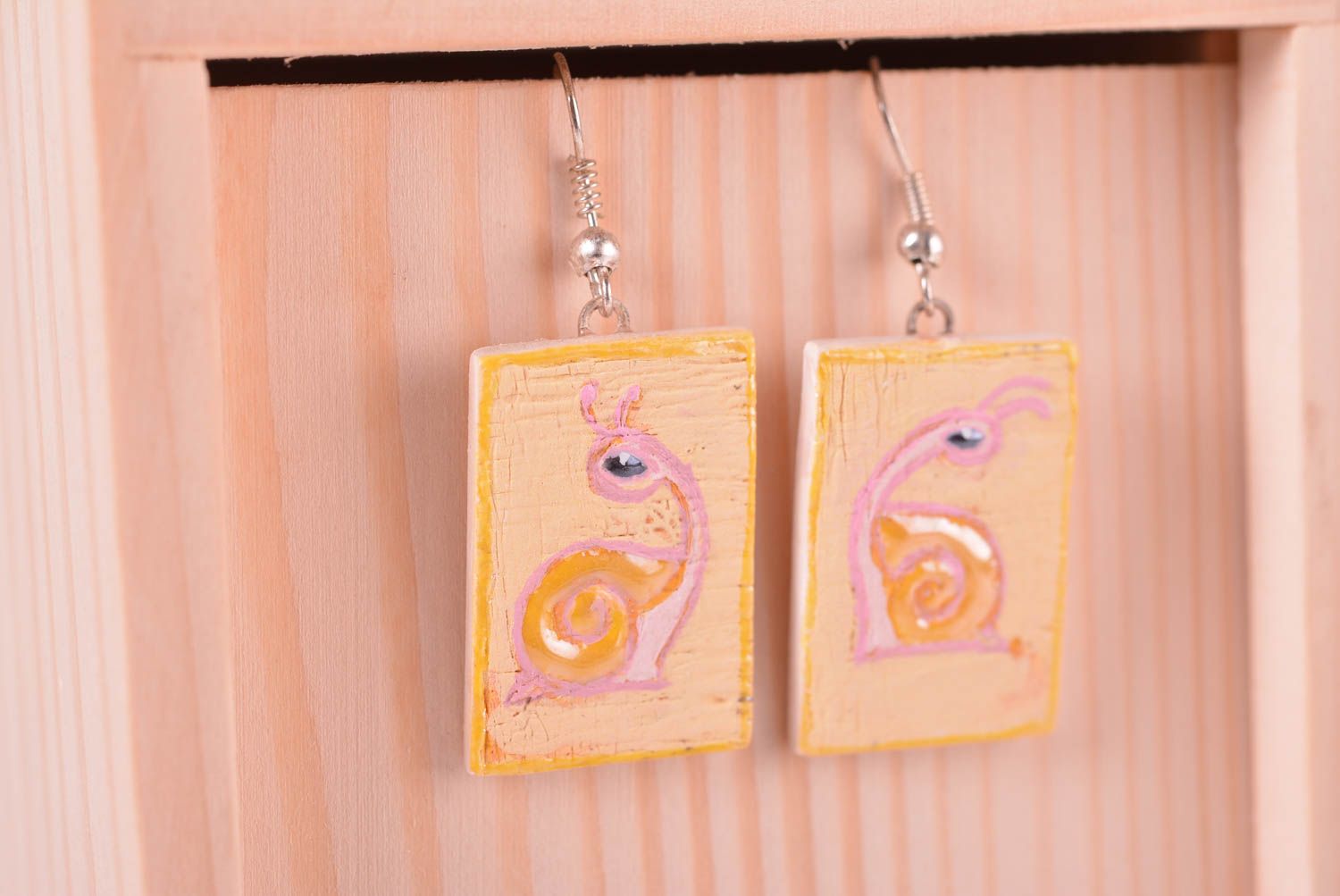 Jewelry handmade earrings long earrings with painted snails designer gift photo 1