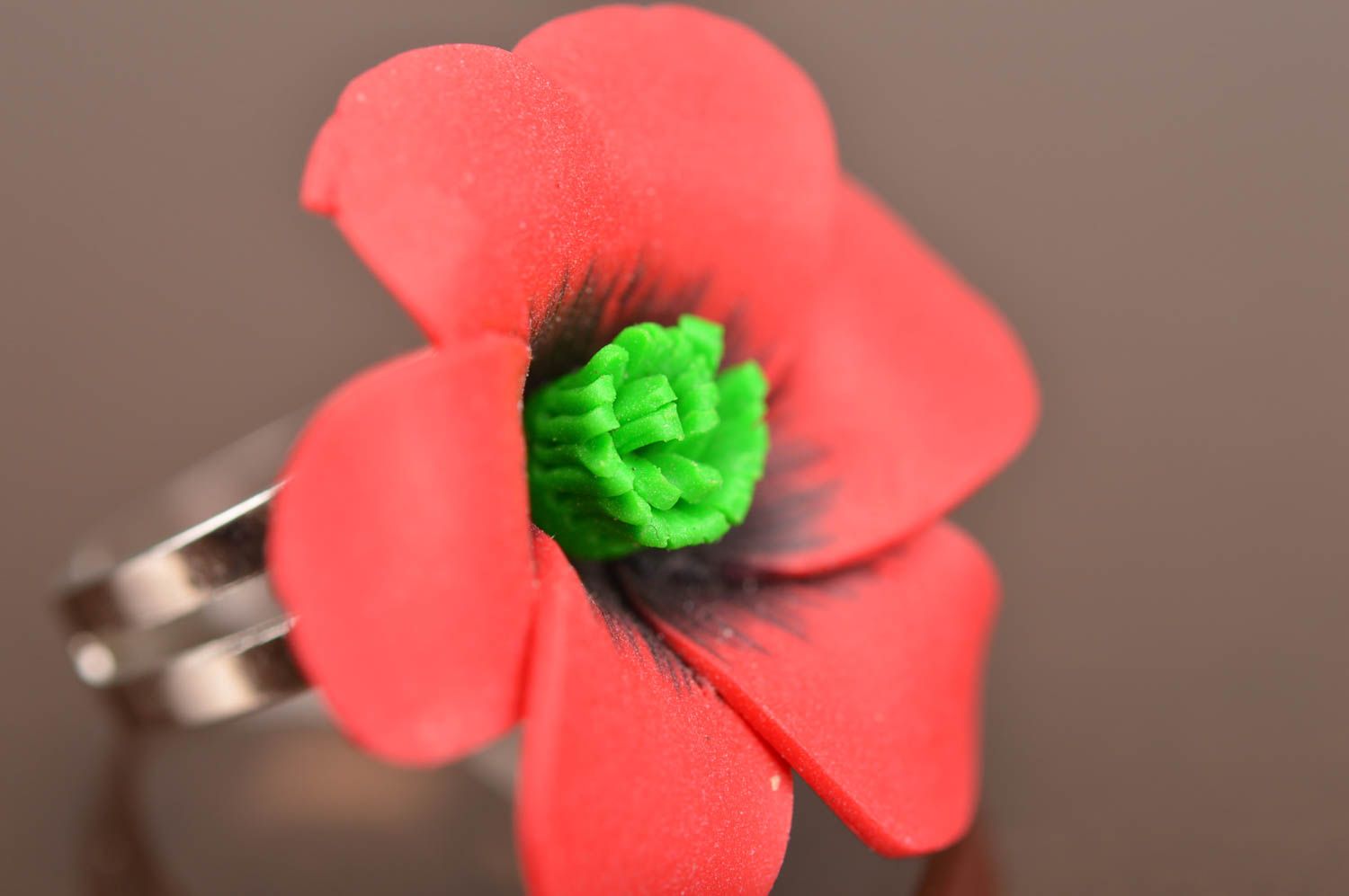 Handmade stylish ring made of polymer clay in shape of volume red poppy photo 4