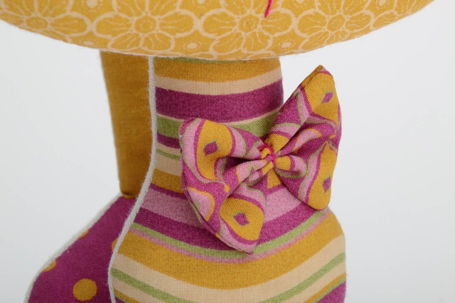 Petite peluche en tissu de coton multicolore faite main originale chat photo 4