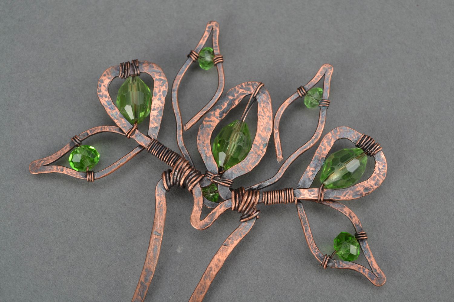 Handmade Haarnadel aus Kupfer mit tschechischem Kristall foto 3