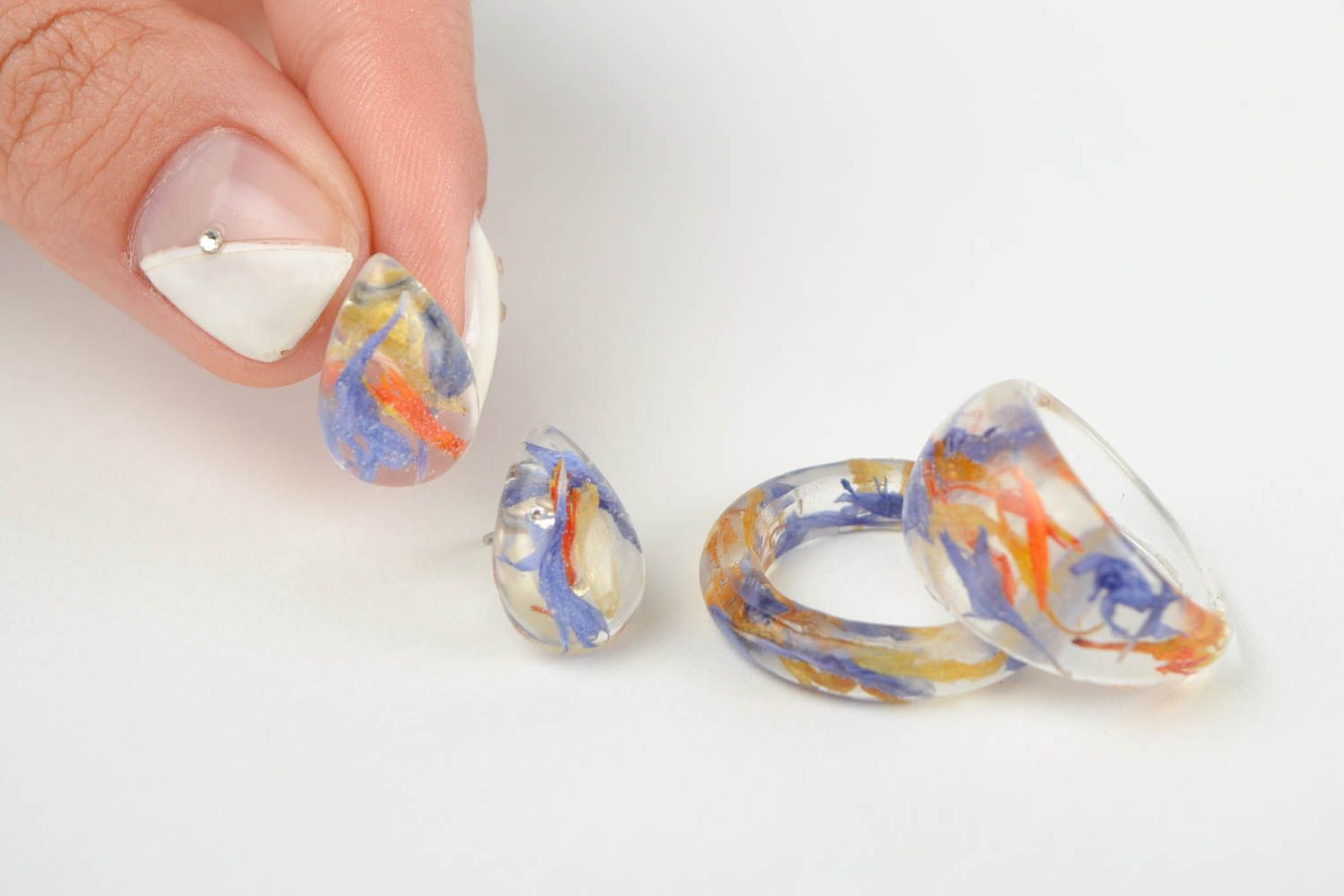 Handmade real flower jewelry set 2 rings for women epoxy resin stud earrings photo 2