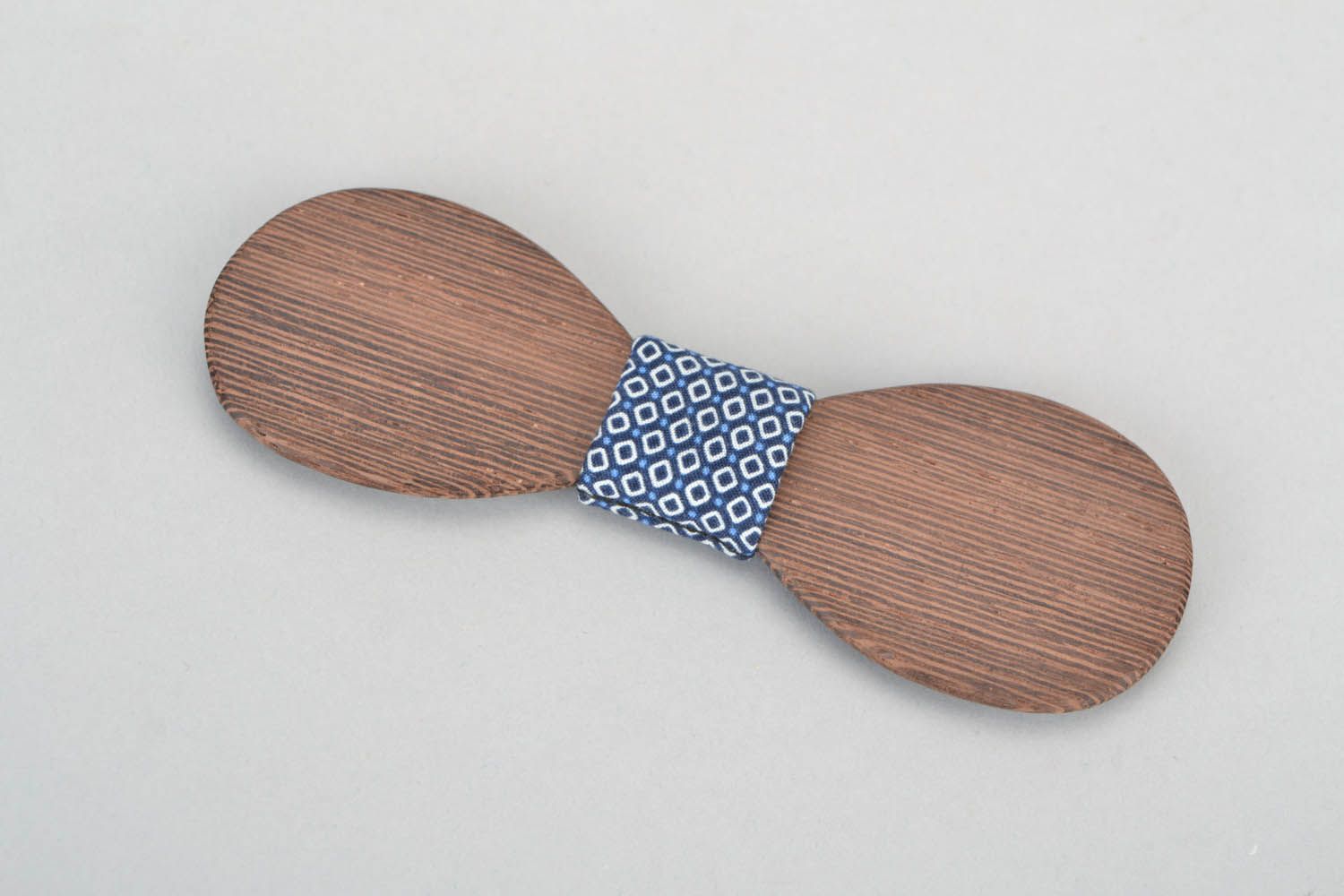 Деревянный галстук-бабочка Овальный фото 2
