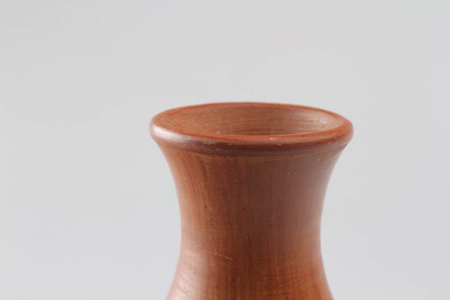 Braune keramische Vase foto 5