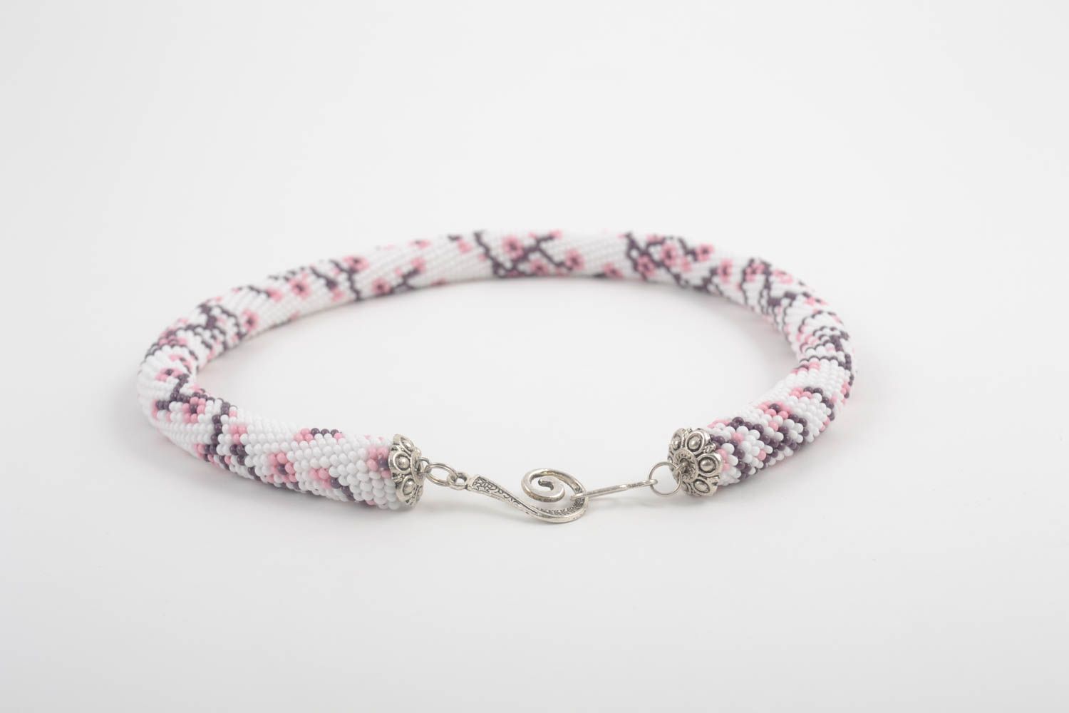 Collar hecho a mano de abalorios checos regalo original collar de moda Sakura foto 3