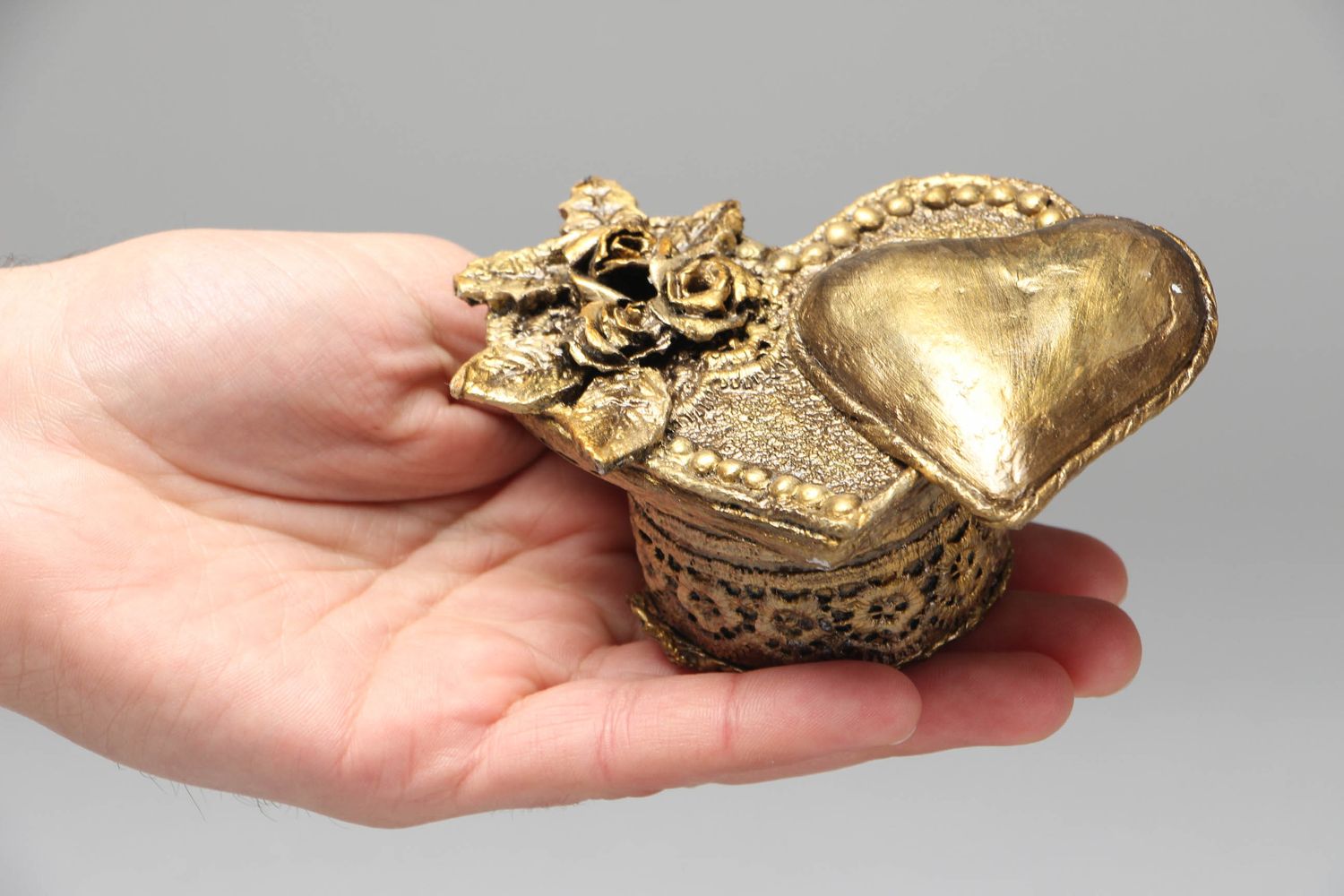 Boîte à bijoux cœur en papier mâché faite main photo 4