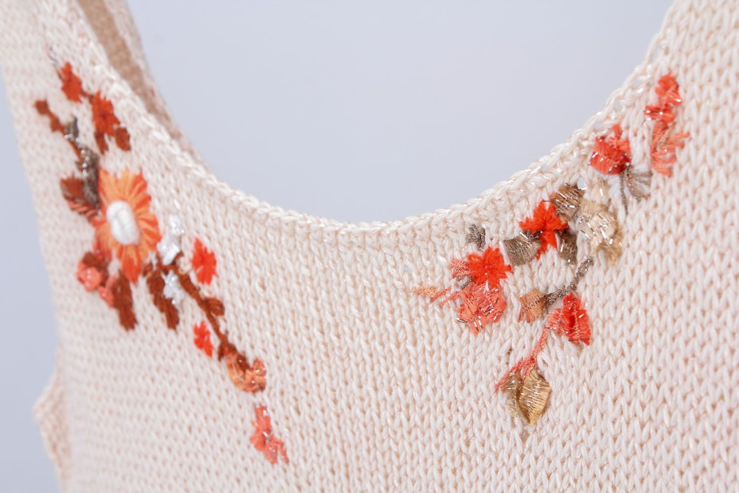 Long débardeur tricoté fait main blanc rose estival original pour femme  photo 4
