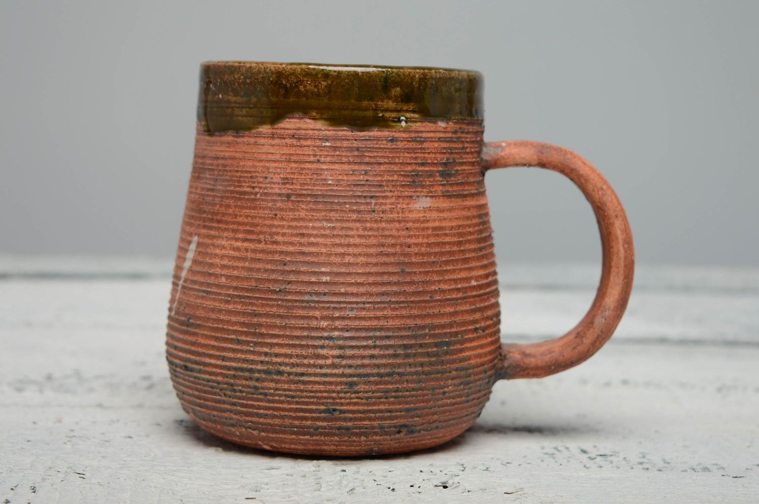 Giant 30 oz ceramic mug dor coffee, tea, beer with handle and rustic style photo 5