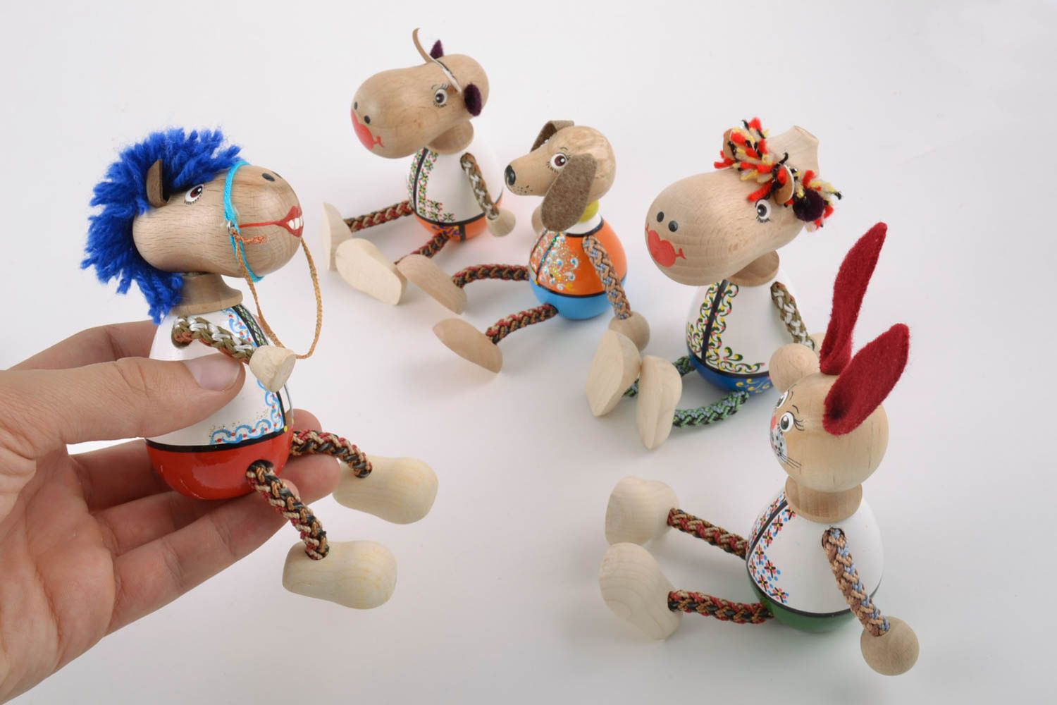 Комплект расписных деревянных эко игрушек животные 5 штуки ручной работы фото 5