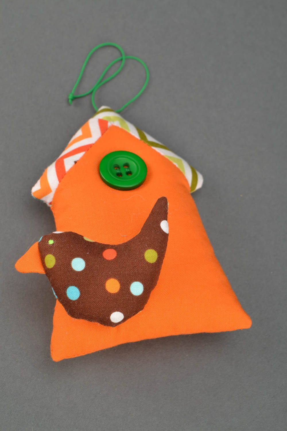 Jouet décoratif à suspendre en tissu fait main orange Maison avec oiseau photo 4