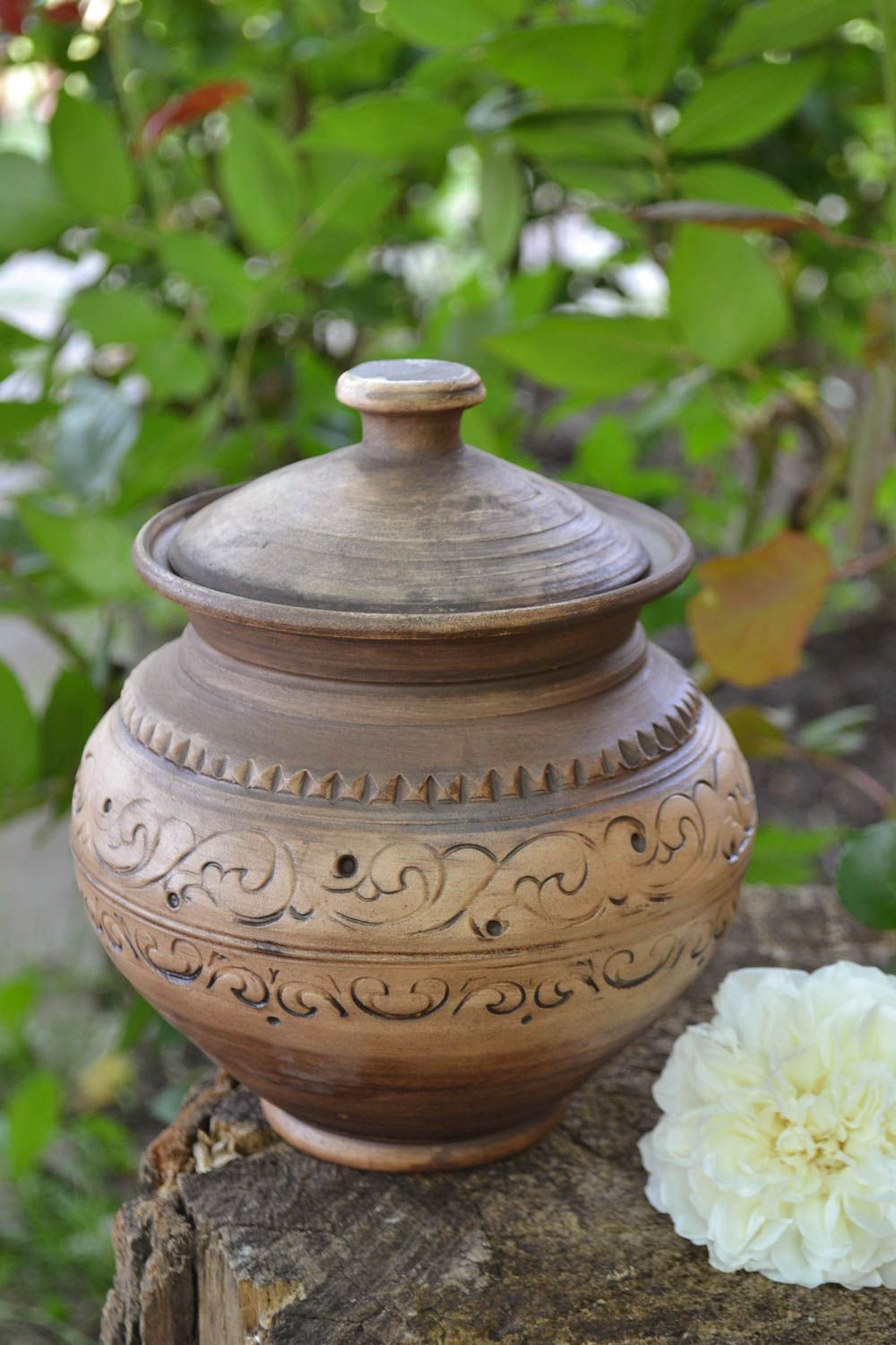Grand pot à cuire céramique avec couvercle fait main brun original 1.5 l photo 1