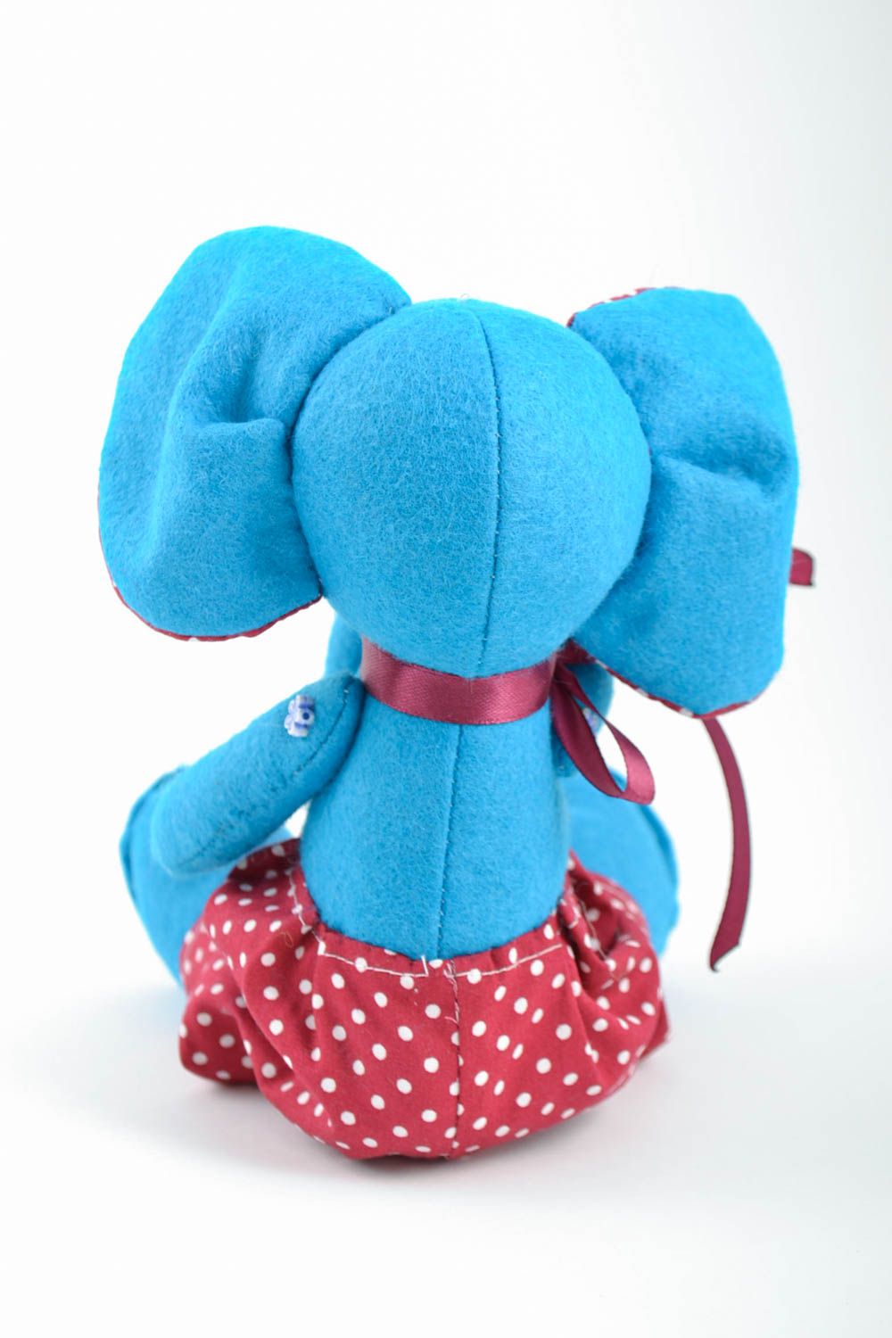 Juguete de tela de fieltro artesanal cosido a mano con forma de elefante azul foto 2