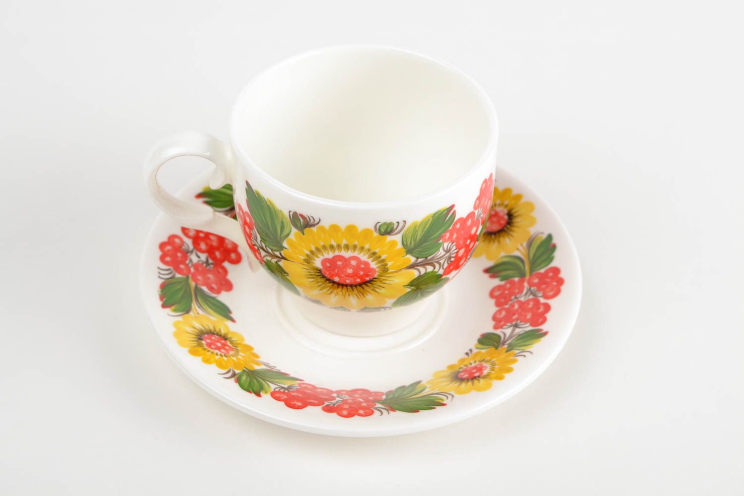 Белая чашка из фарфора с Петриковской росписью ручной работы с блюдцем 220 мл фото 5