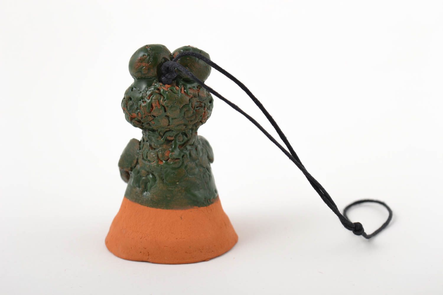Фигурка ручной работы колокольчик из глины маленькая лягушка глиняный сувенир фото 4