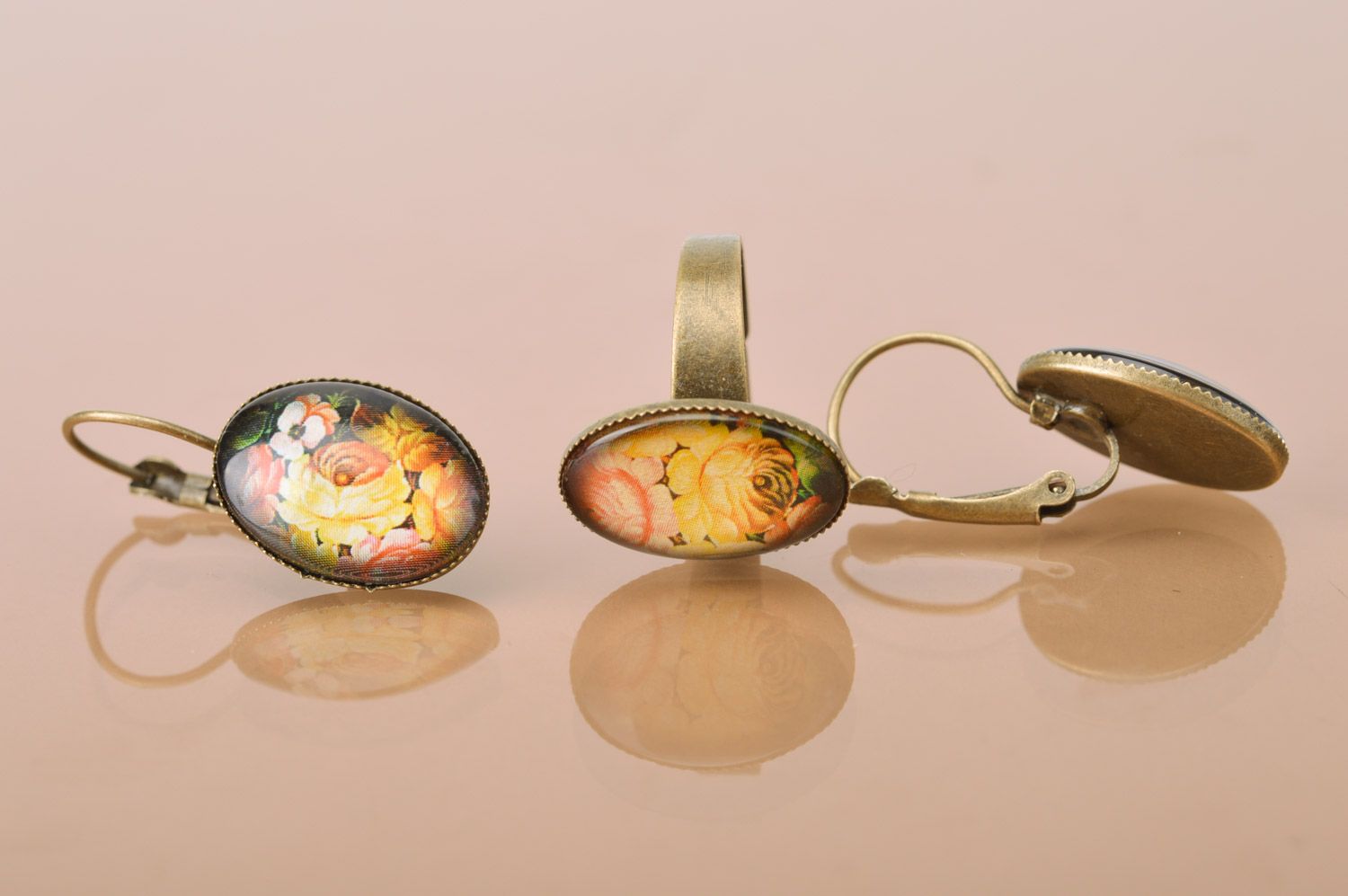 Handmade Schmuck Set aus Metall Ohrringe und Ring mit Muster im Glas für Damen foto 5