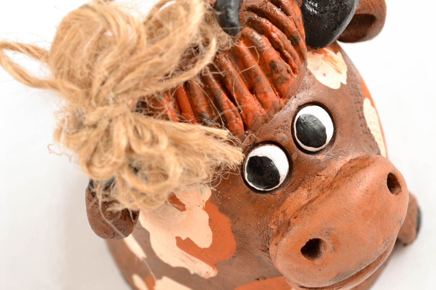 Campanello d'autore in ceramica fatto a mano a forma di mucca divertente
 foto 3