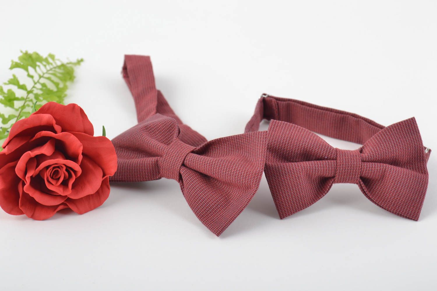 Set of 2 handmade designer claret fabric bow ties for child and adult photo 1